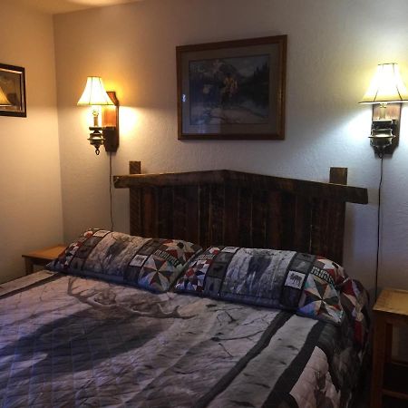Rocky Mountain Lodge Дюбоа Екстериор снимка