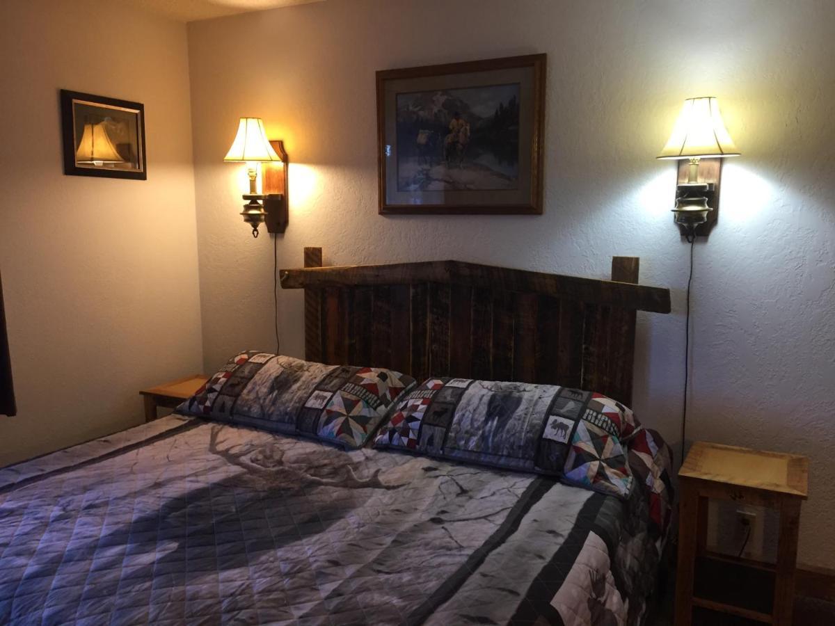 Rocky Mountain Lodge Дюбоа Екстериор снимка