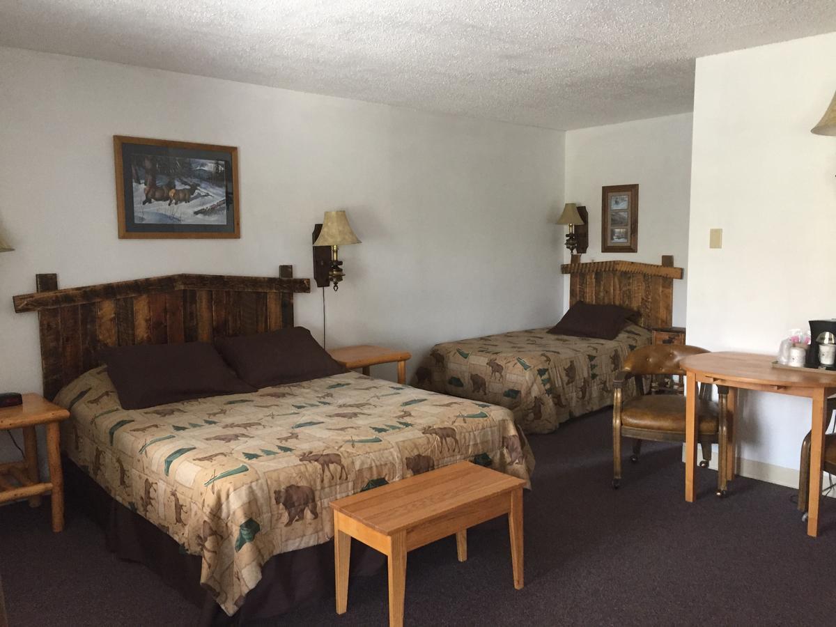 Rocky Mountain Lodge Дюбоа Екстериор снимка
