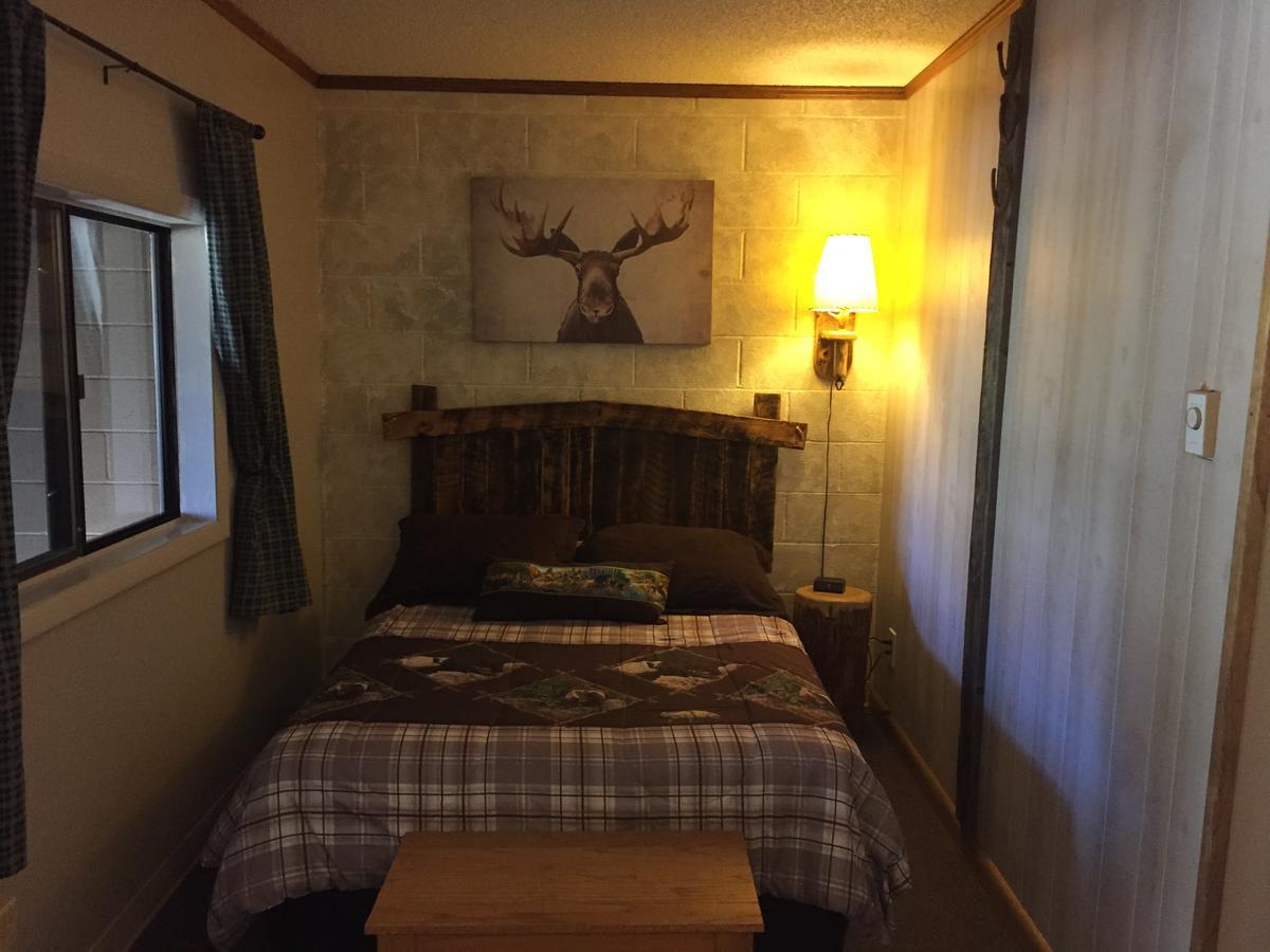 Rocky Mountain Lodge Дюбоа Екстериор снимка