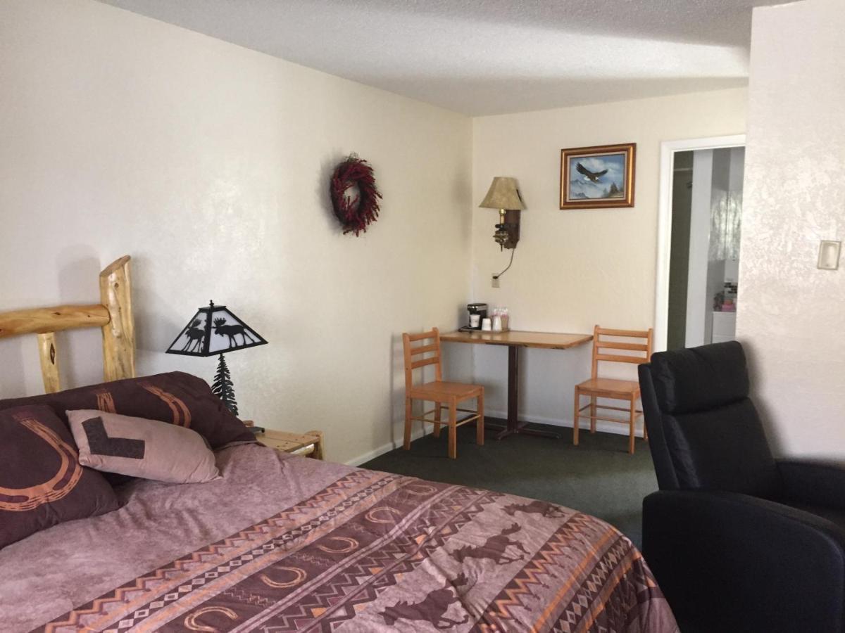 Rocky Mountain Lodge Дюбоа Екстериор снимка